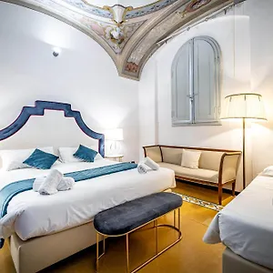 Yid Gramsci Apartment