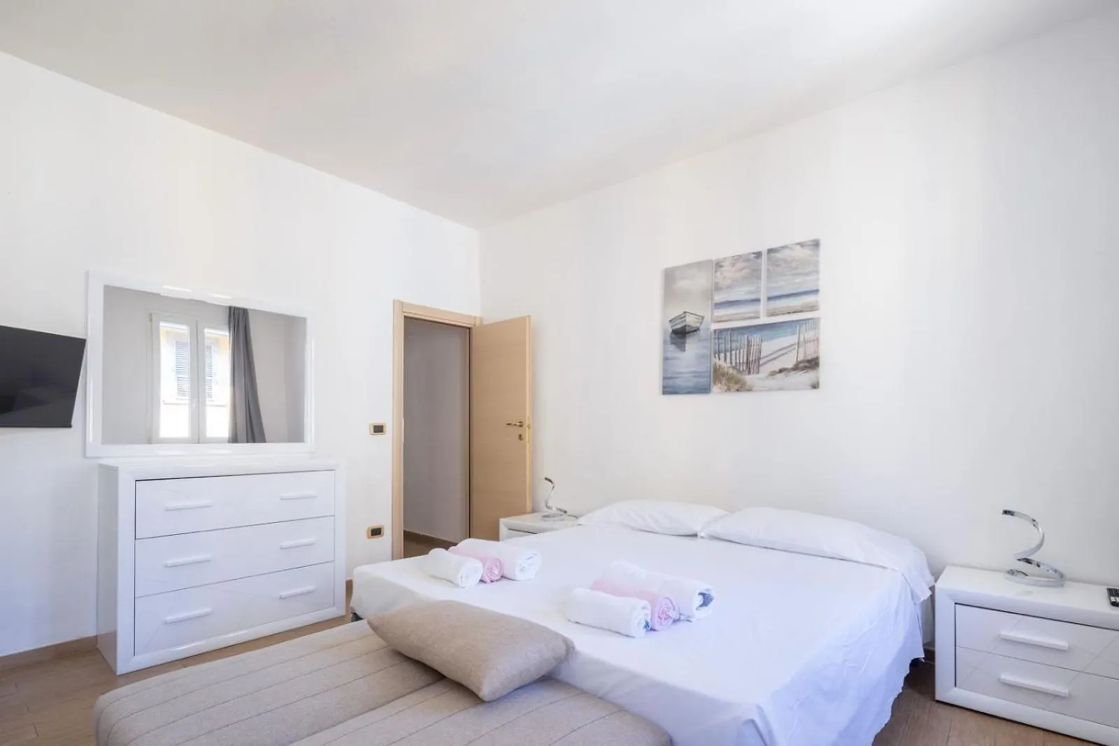 Suite Borgo Ognissanti 6 Guests Wi-Fi Florence 0*,  Italy